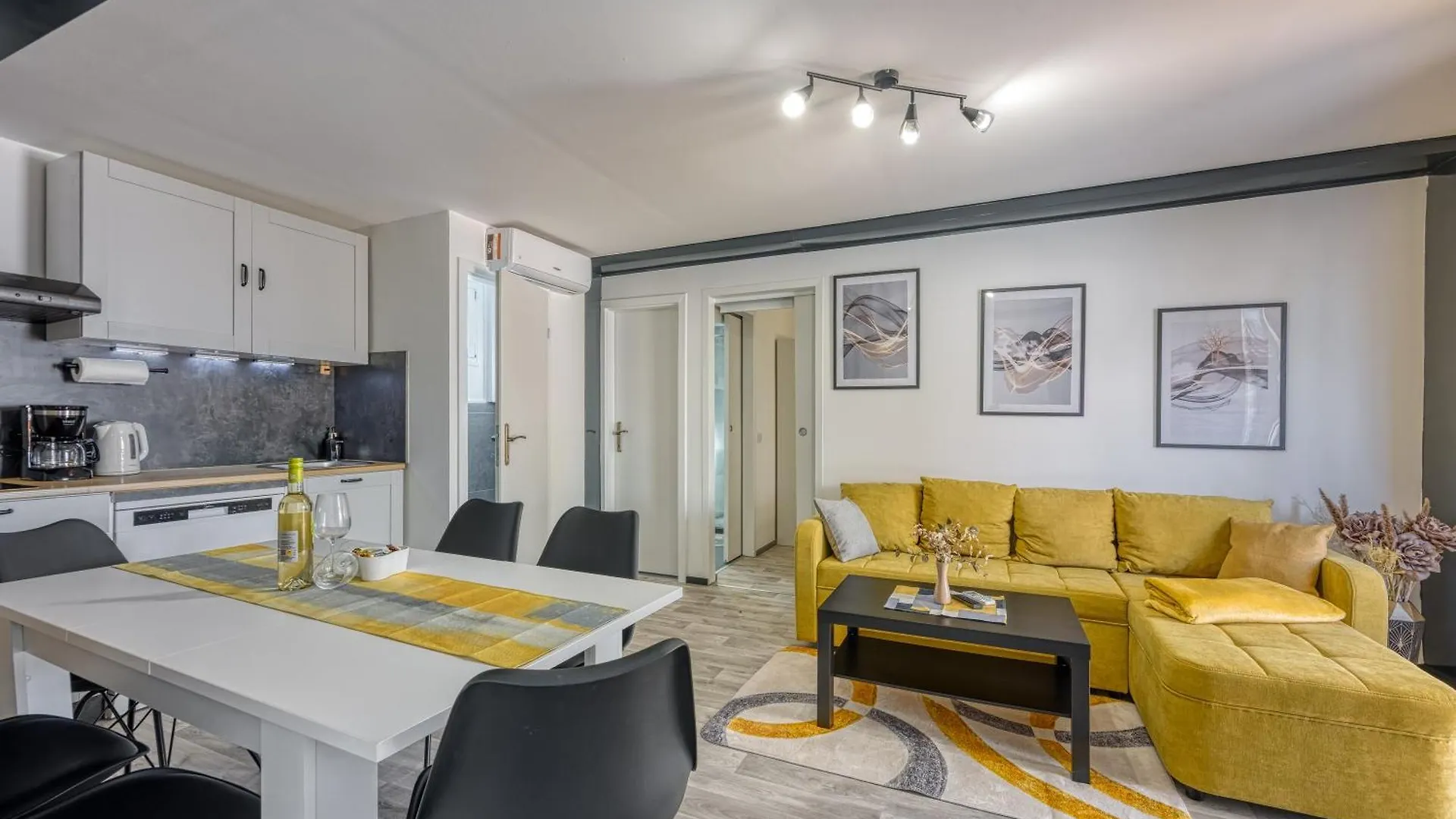 Bungalow Leni - Happy Rentals Stinjan Apartment
